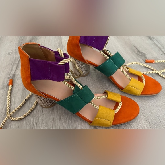 Ankle wrap  sandals - Picture 5 of 12